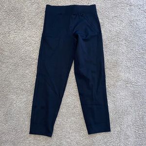 HUE black pegging with zippers